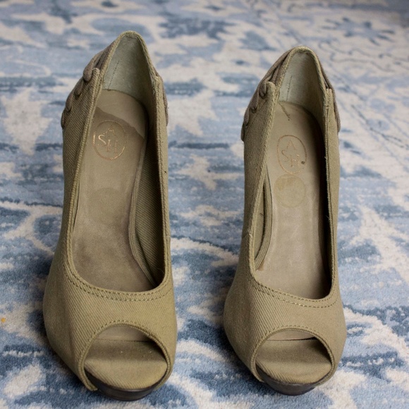 ASH ITALIA Laced Cargo Canvas Heels - Picture 2 of 6
